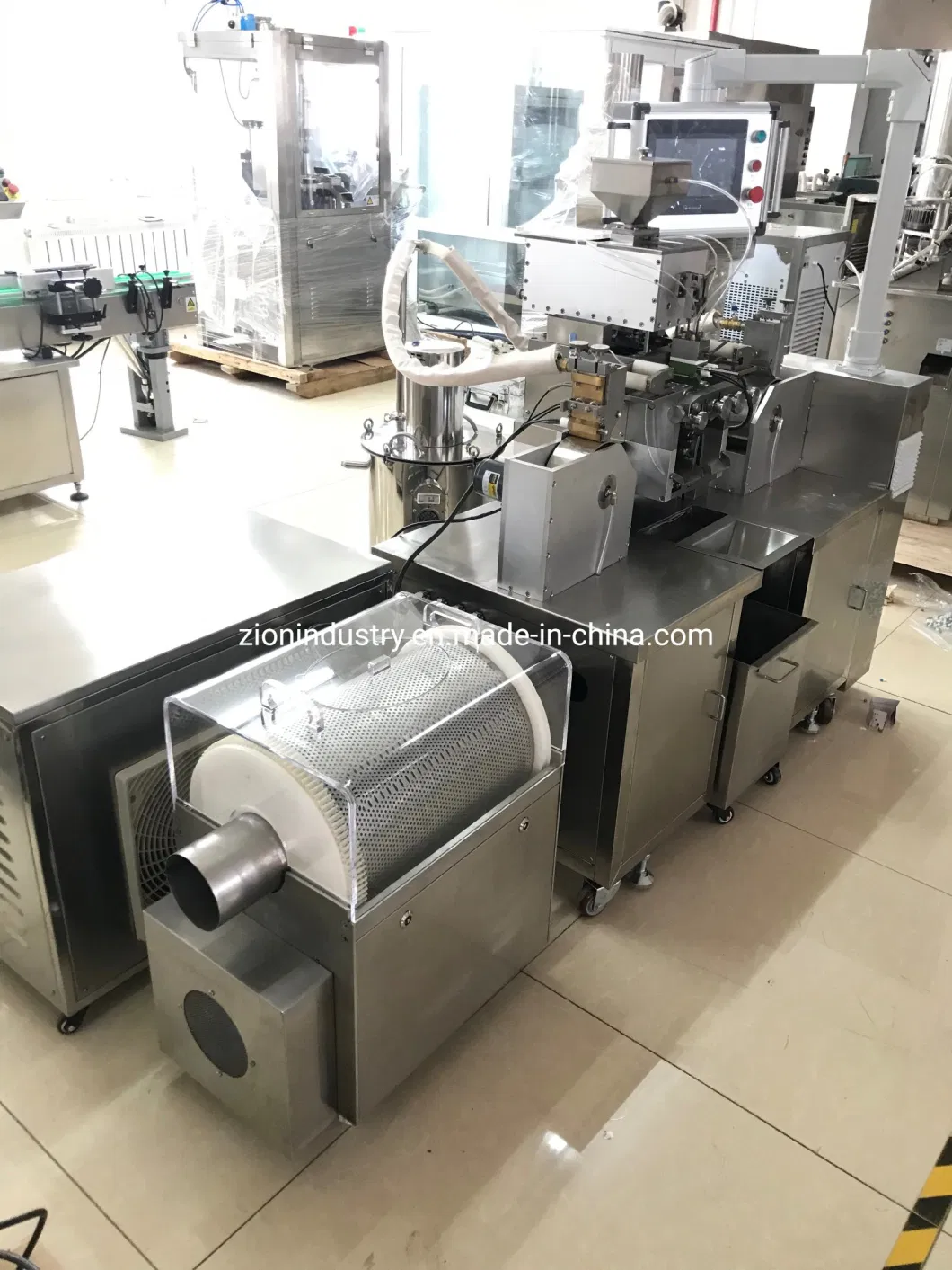 Different Capacity Soft Capsule Filling and Packing Machine Paintball Maker Equipment